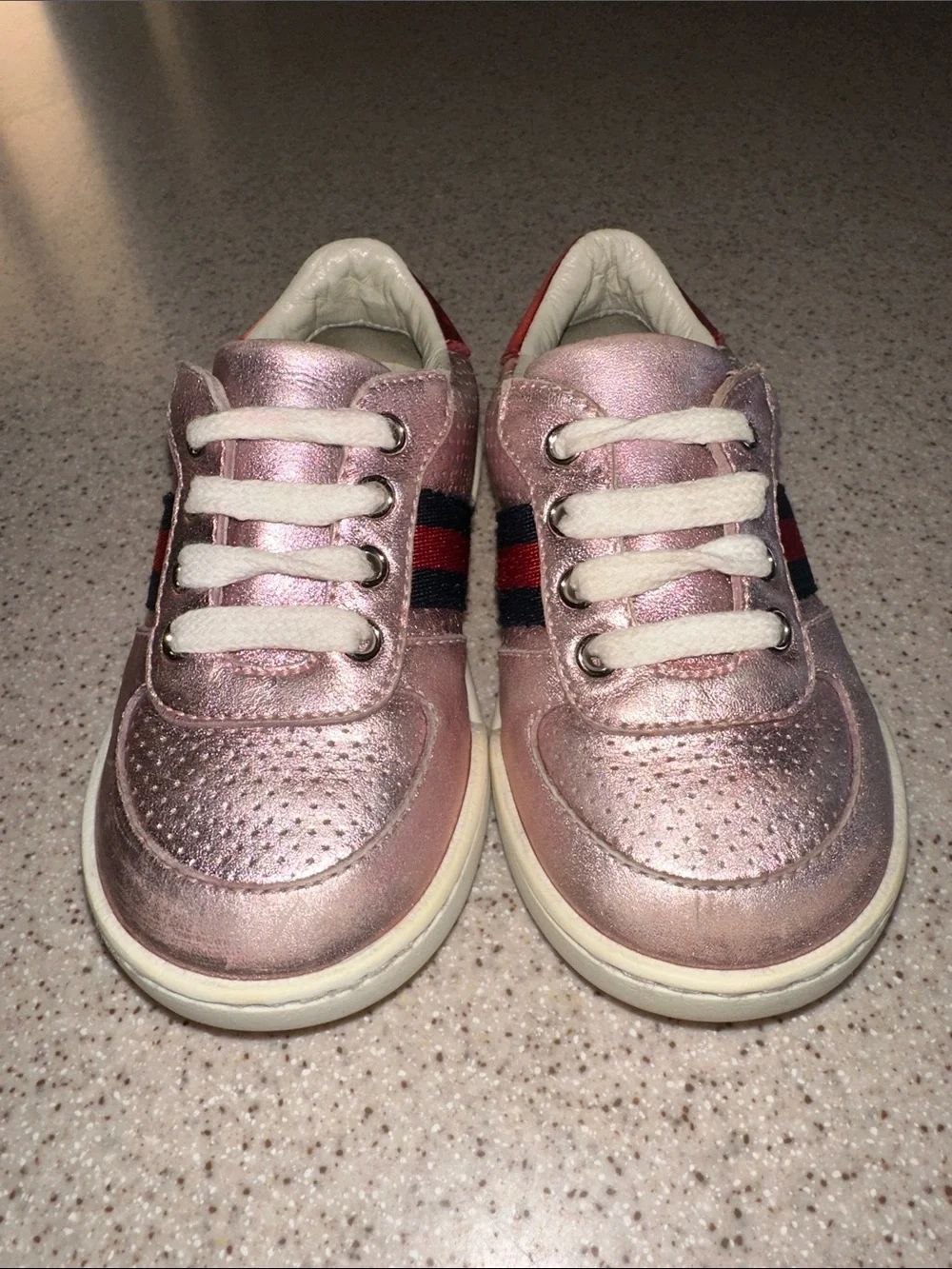 Gucci Metallic Pink Lace-Up Sneakers with Red & Black Stripe size 22 6.5